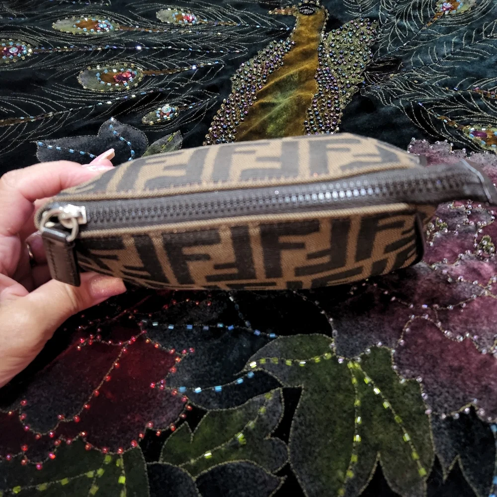 Fendi Pouch - Picture 2 of 10
